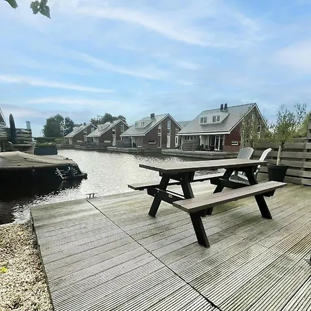 Lakefront For 6 * Uitgeest